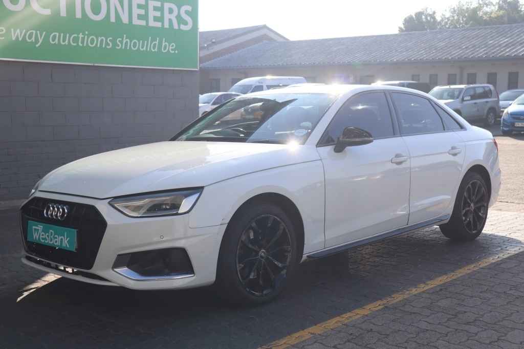 2023 AUDI A4 35 TFSI ADVANCED STRONIC
